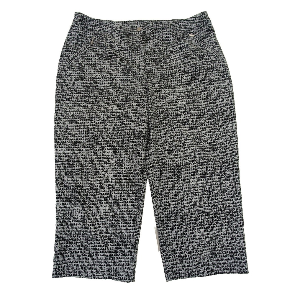 Chicos Zenergy Capri Pants Size 2 Women 12 Black White Lightweight Active Travel